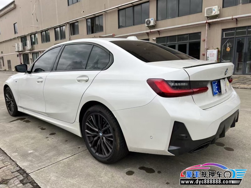 24年宝马3系轿车抵押车出售