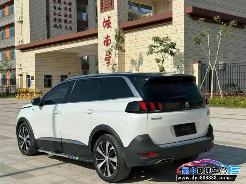 17年标致5008轿车抵押车出售