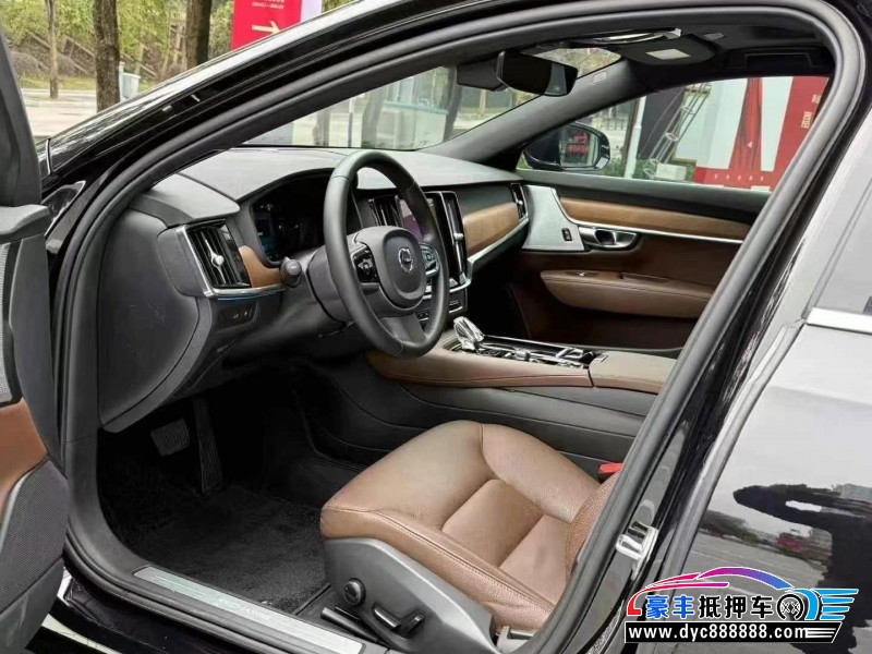 23年沃尔沃S90轿车抵押车出售