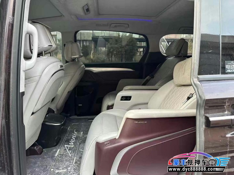 22年别克GL8轿车抵押车出售