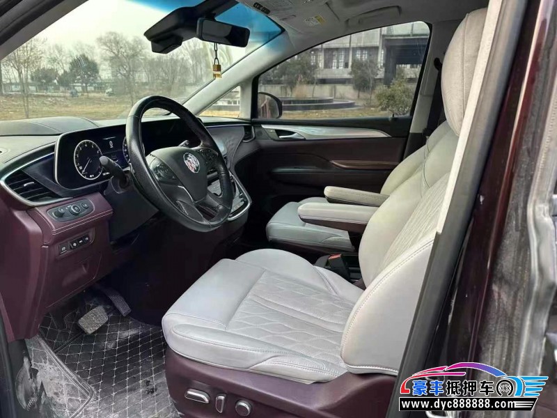 22年别克GL8轿车抵押车出售