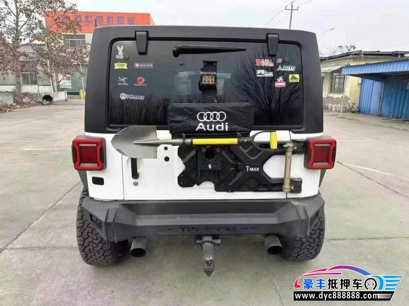 16年Jeep牧马人轿车抵押车出售