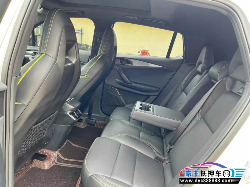 23年领克06轿车抵押车出售