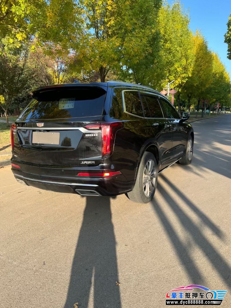 21年凯迪拉克xt6轿车抵押车出售