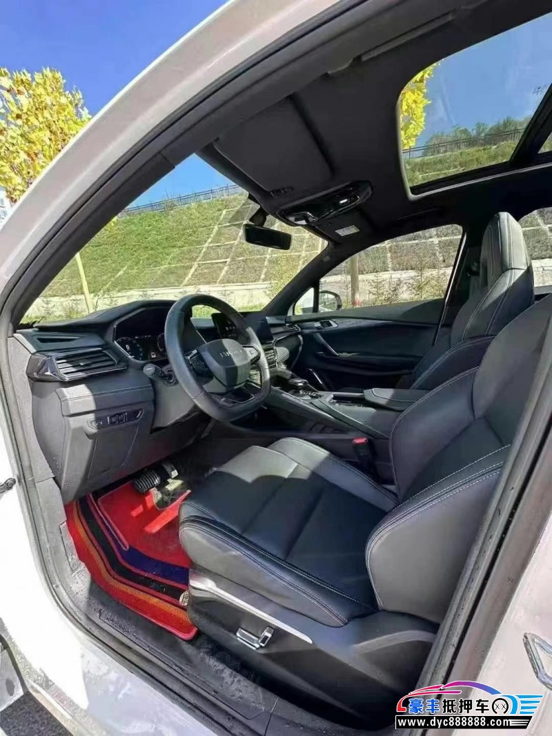 23年领克06轿车抵押车出售