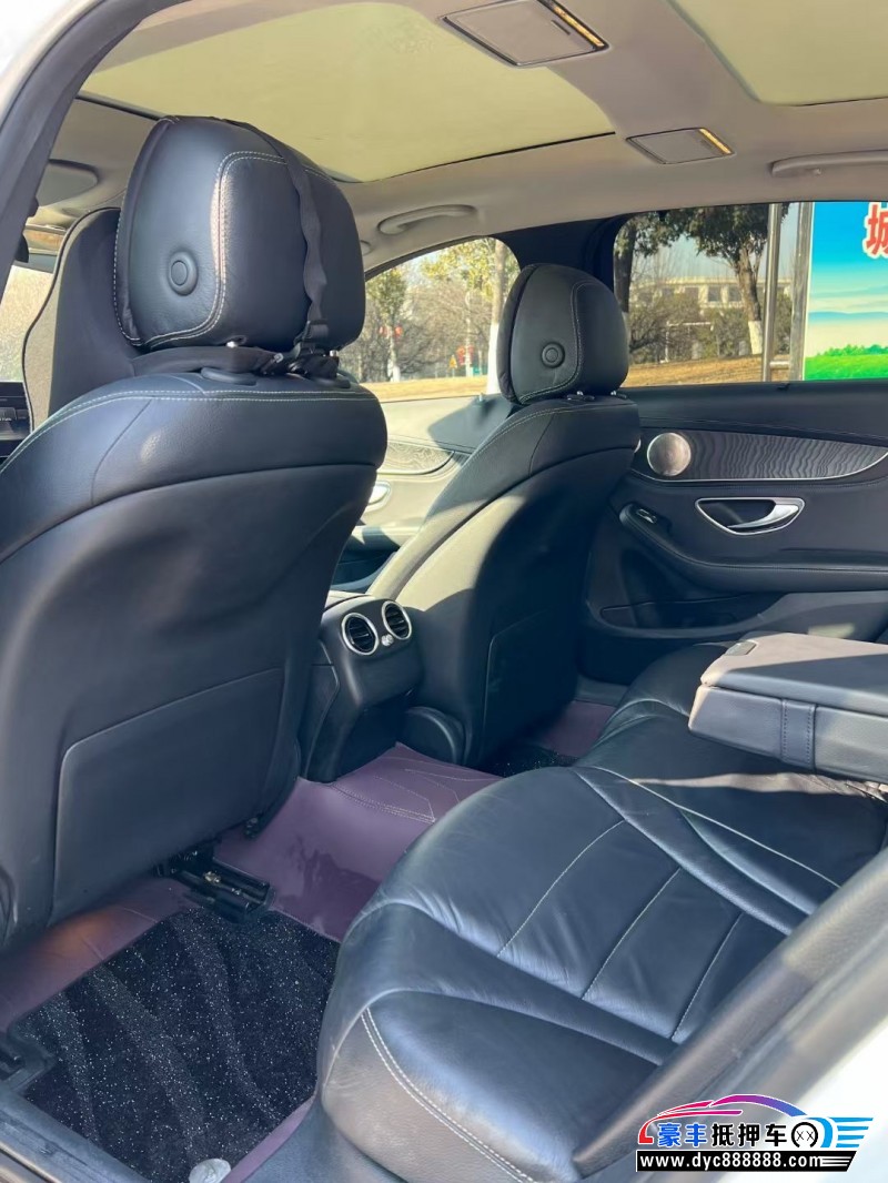 15年奔驰C轿车抵押车出售