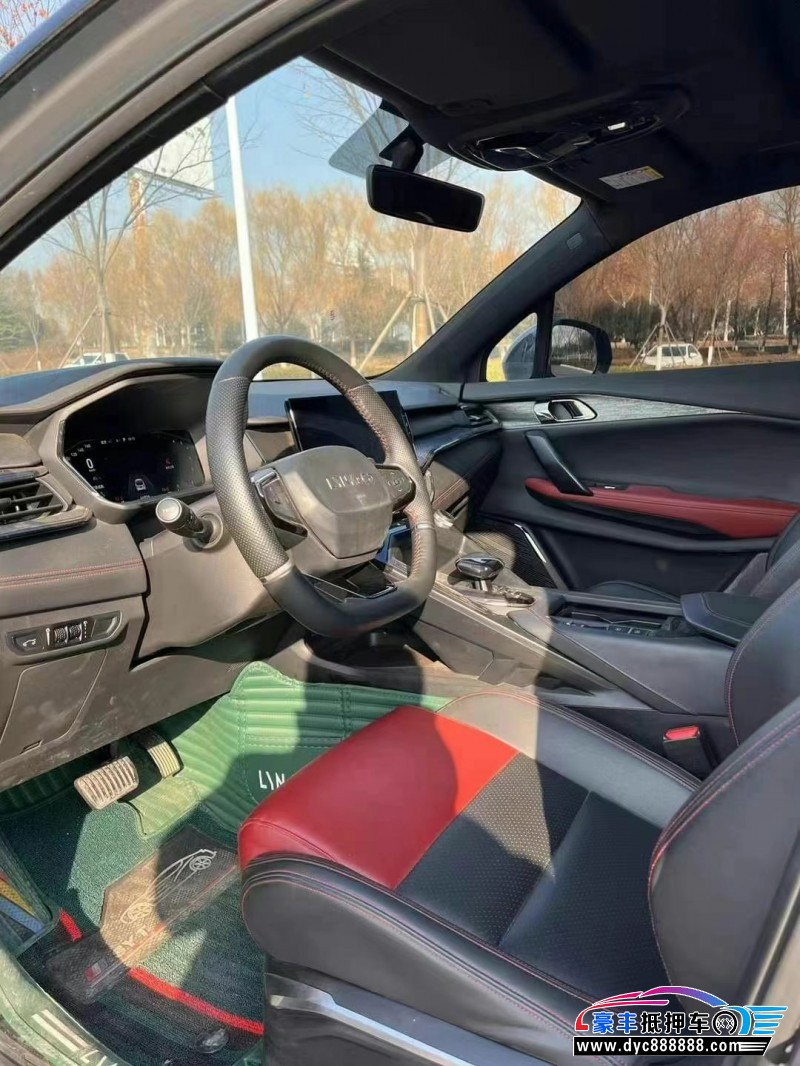 21年领克06轿车抵押车出售