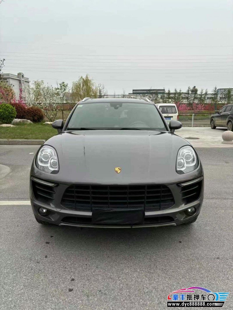 16年保时捷Macan迈凯轿车抵押车出售