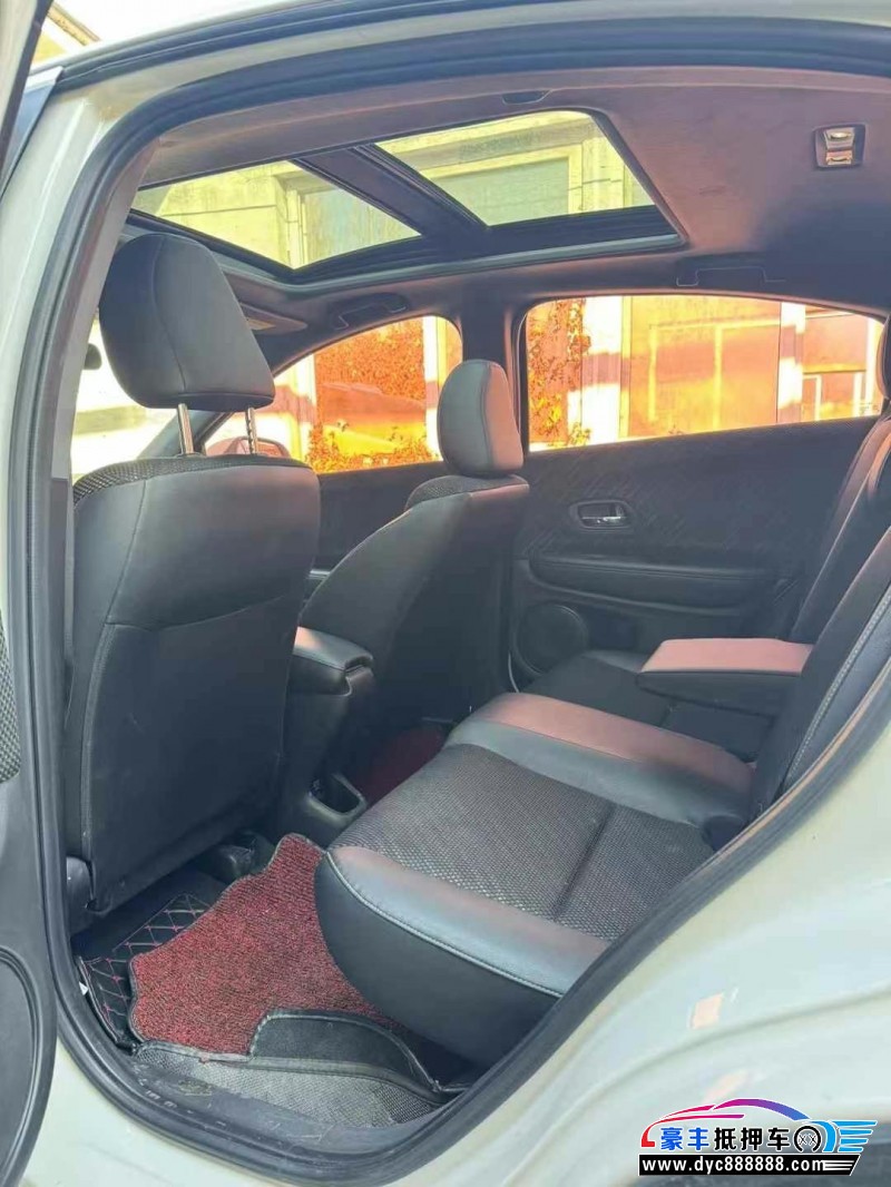 19年本田XRV轿车抵押车出售