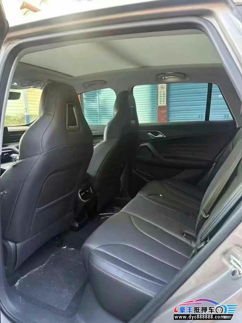 24年荣威ERX5轿车抵押车出售