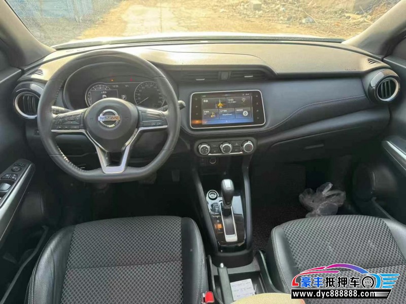 19年日产劲客轿车抵押车出售