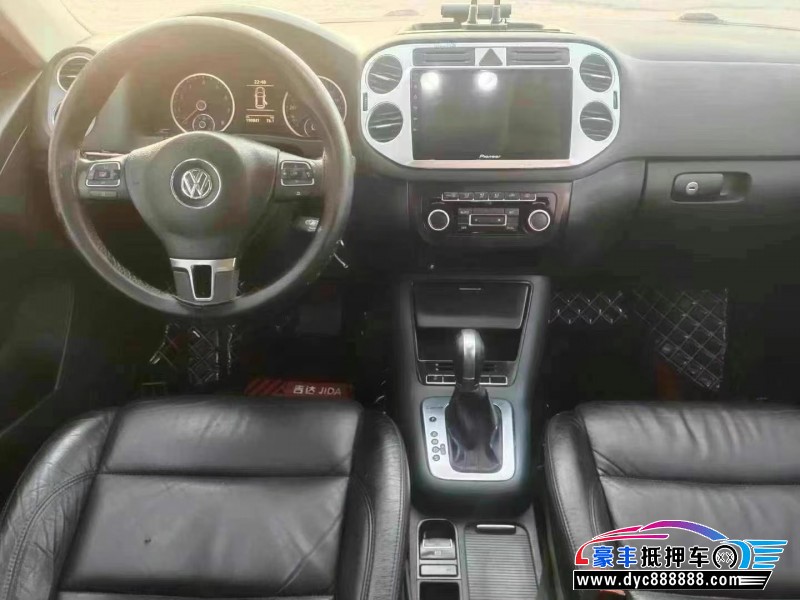 12年大众途观轿车抵押车出售