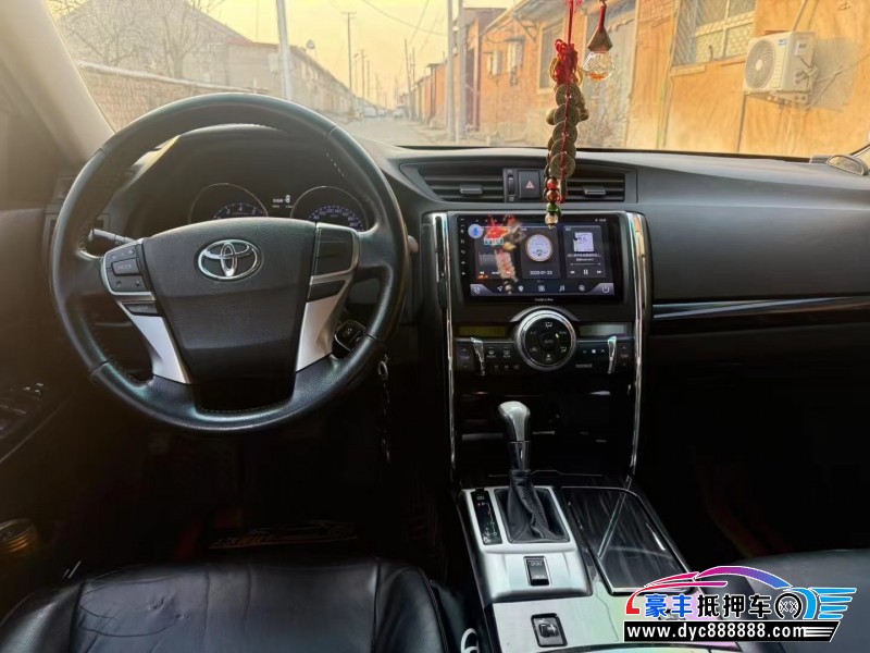 11年丰田锐志轿车抵押车出售