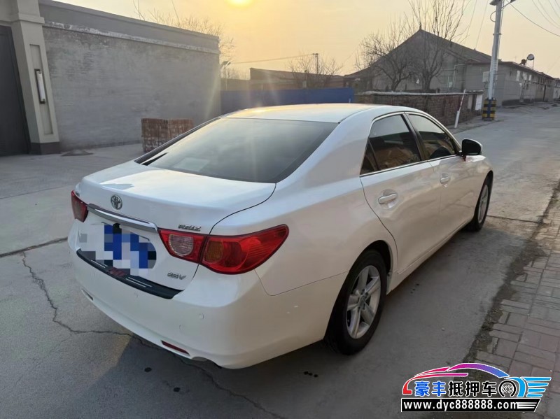 11年丰田锐志轿车抵押车出售