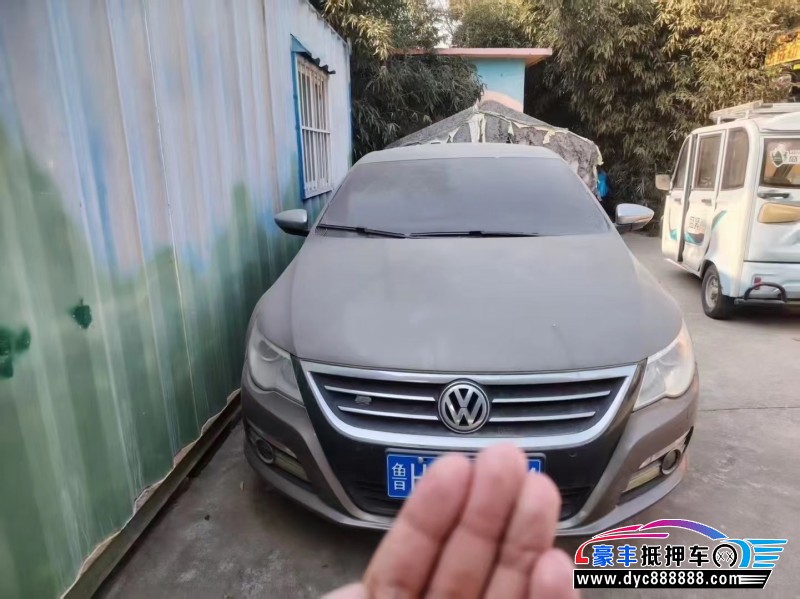 13年大众CC轿车抵押车出售
