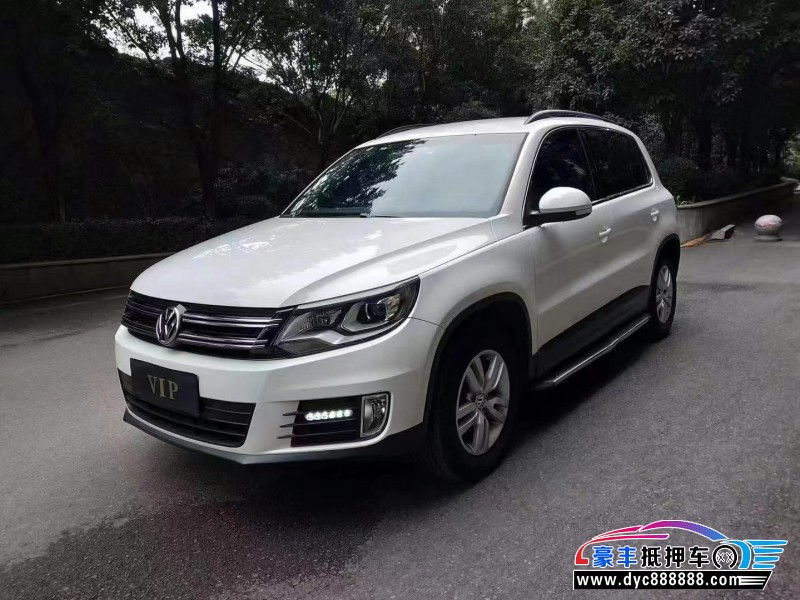 15年大众途观轿车抵押车出售