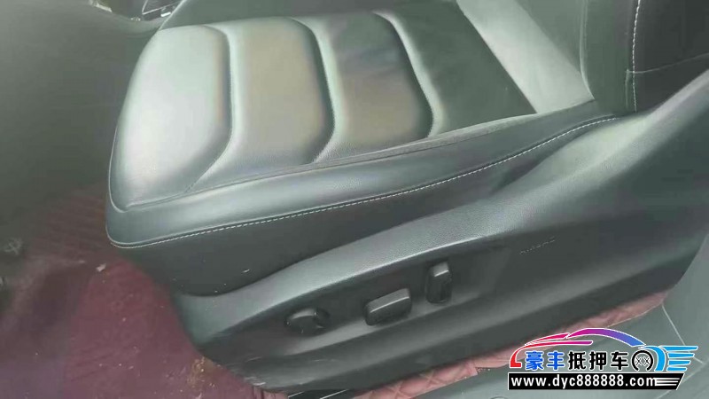 20年大众途观轿车抵押车出售