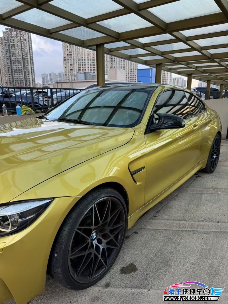18年宝马M4轿车抵押车出售