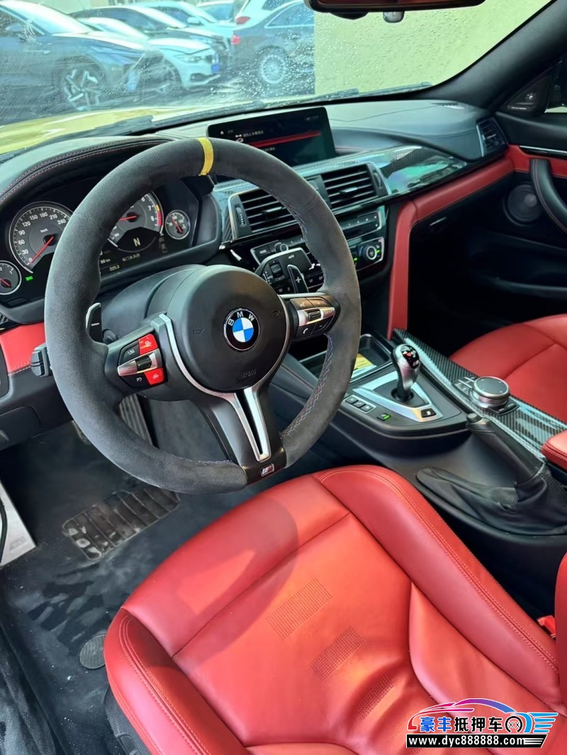 18年宝马M4轿车抵押车出售
