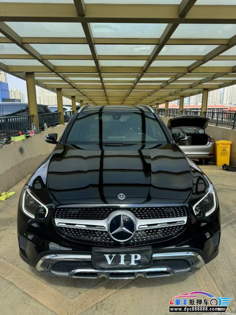 19年奔驰GLCSUV抵押车出售