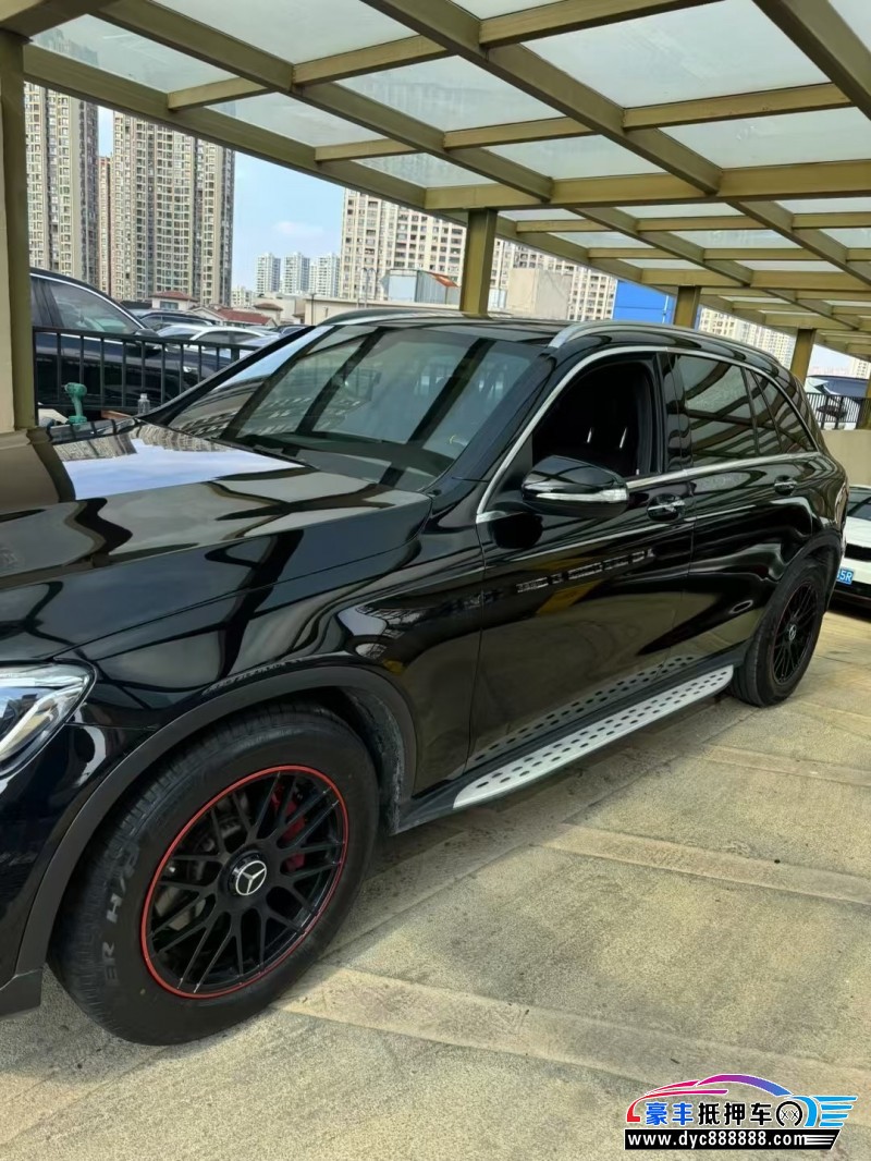 19年奔驰GLCSUV抵押车出售