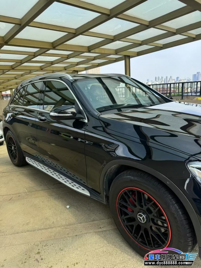 19年奔驰GLCSUV抵押车出售