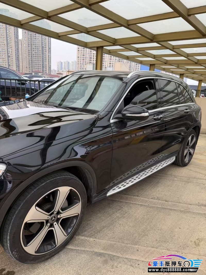 19年奔驰GLCSUV抵押车出售