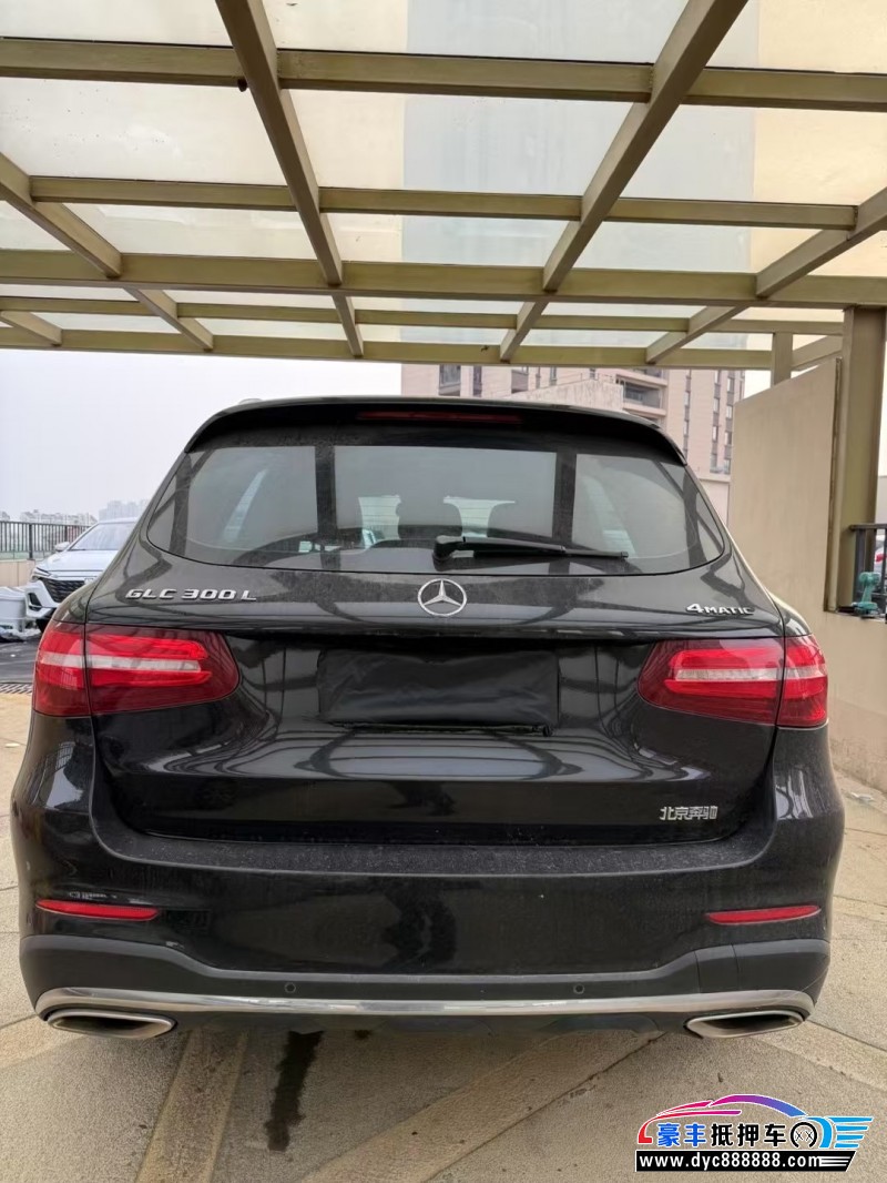 19年奔驰GLCSUV抵押车出售