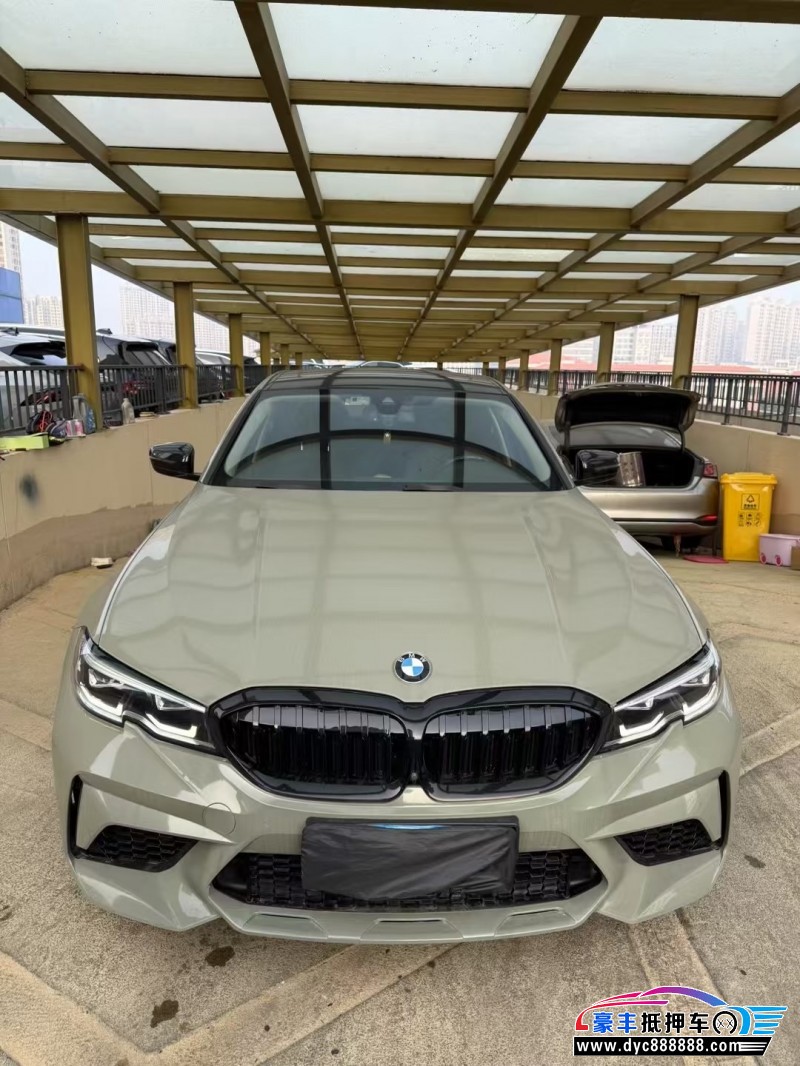 21年宝马3系轿车抵押车出售