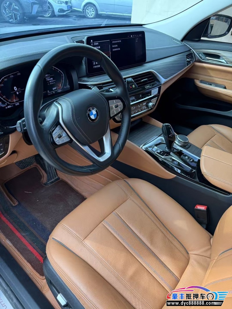 22年宝马6系轿车抵押车出售