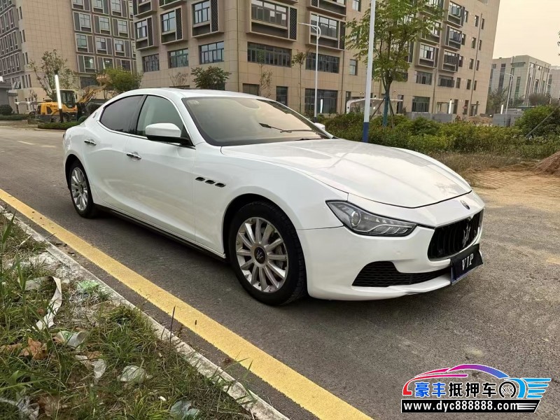 17年玛莎拉蒂Ghibli轿车抵押车出售