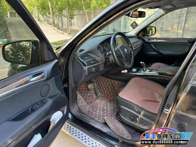 13年宝马X5SUV抵押车出售