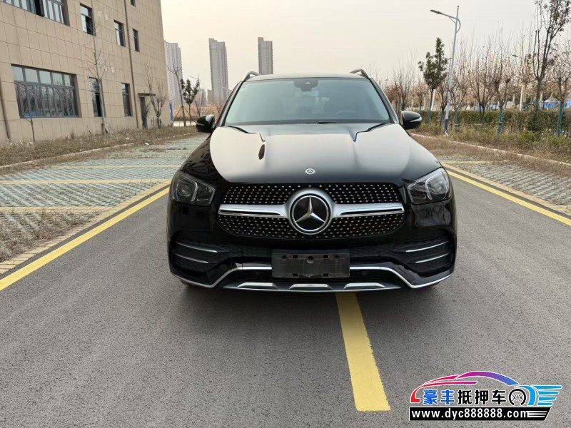19年奔驰GLE轿车抵押车出售
