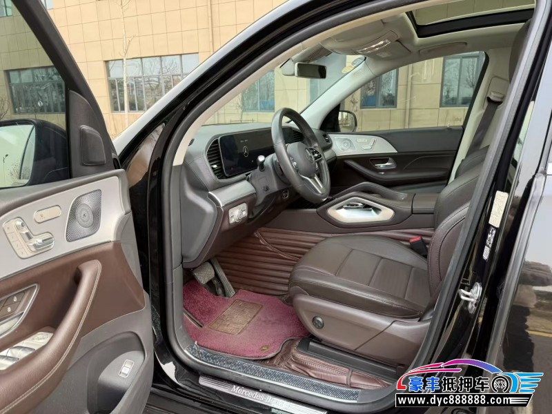 19年奔驰GLE轿车抵押车出售