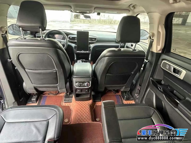 22年福特探险者轿车抵押车出售