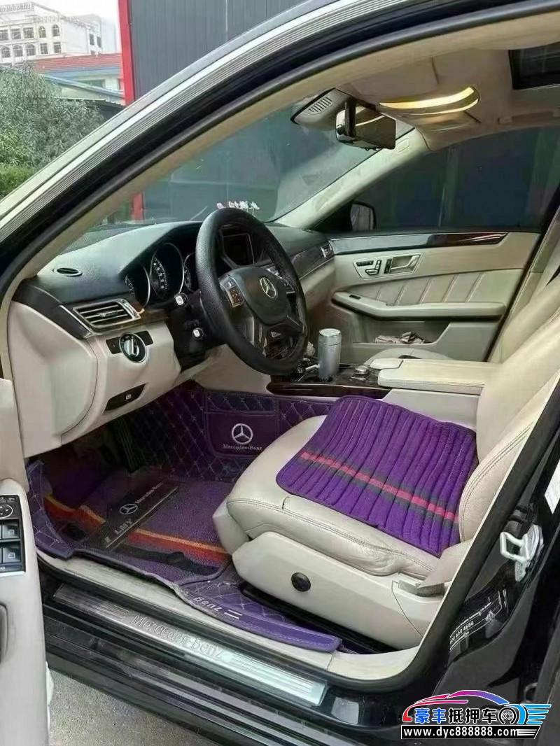 13年奔驰E轿车抵押车出售