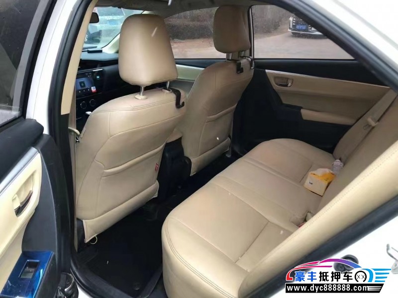 17年丰田卡罗拉轿车抵押车出售