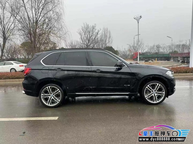 16年宝马X5轿车抵押车出售