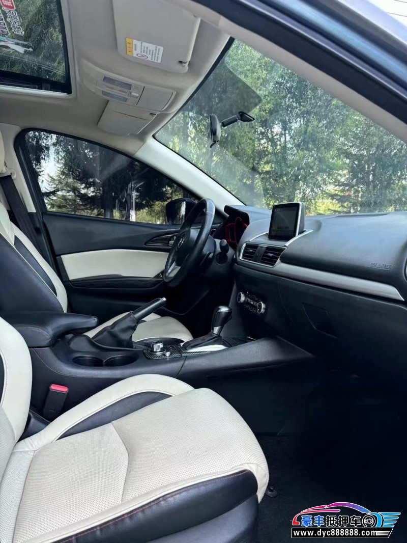 16年马自达3 Axela昂克赛拉轿车抵押车出售