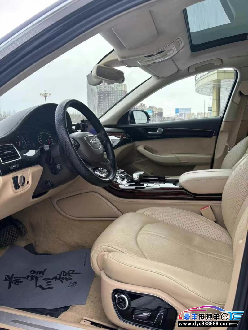 11年奥迪A8L轿车抵押车出售