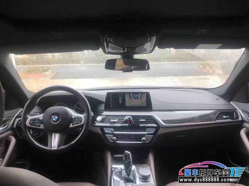 19年宝马5系轿车抵押车出售