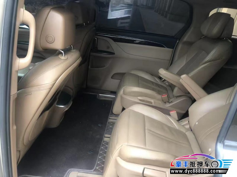 19年别克GL8轿车抵押车出售