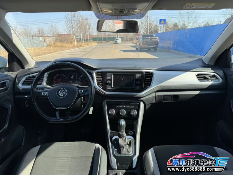 20年大众探歌轿车抵押车出售