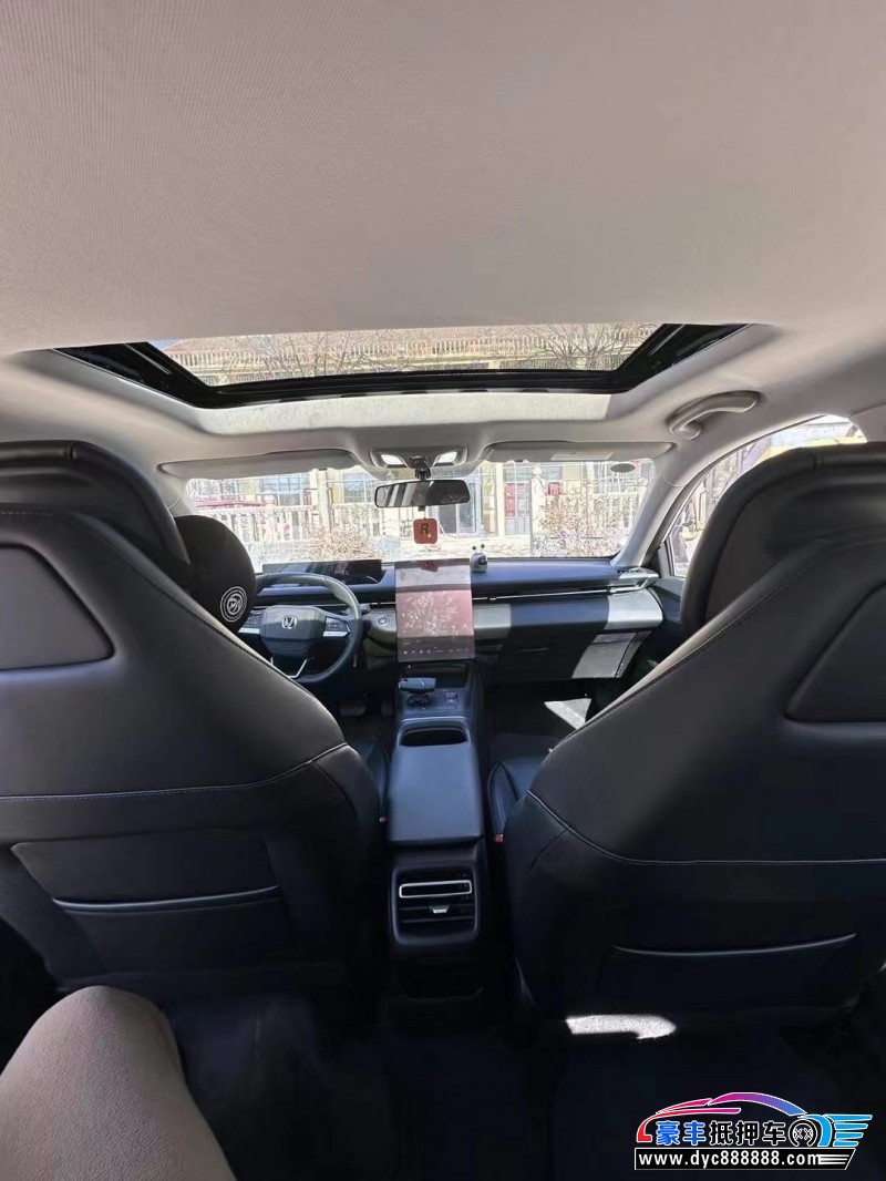 24年长安逸达轿车抵押车出售