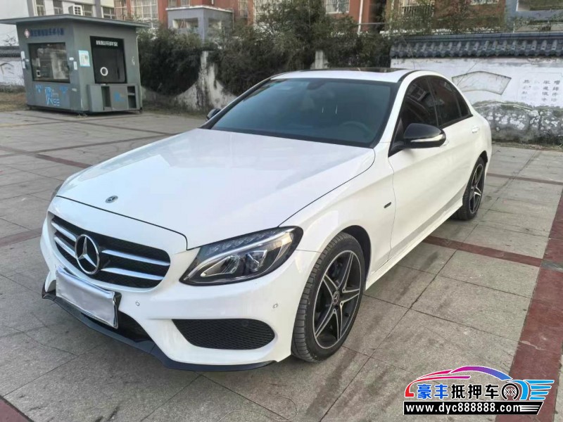 18年奔驰C轿车抵押车出售