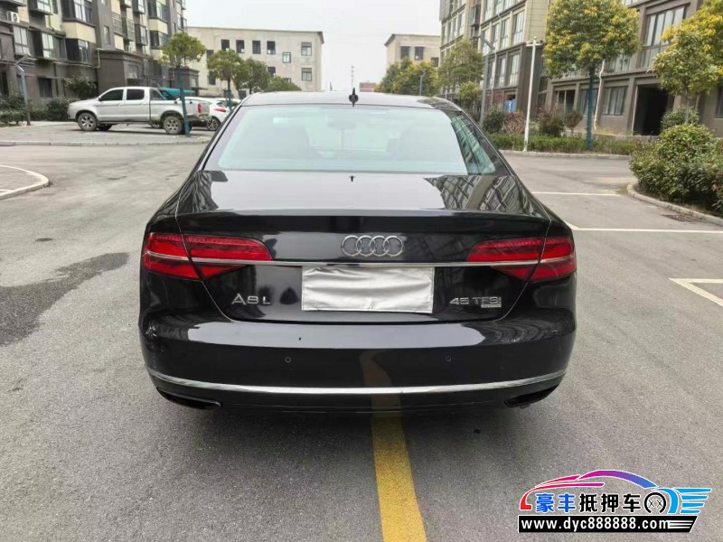 15年奥迪A8L轿车抵押车出售