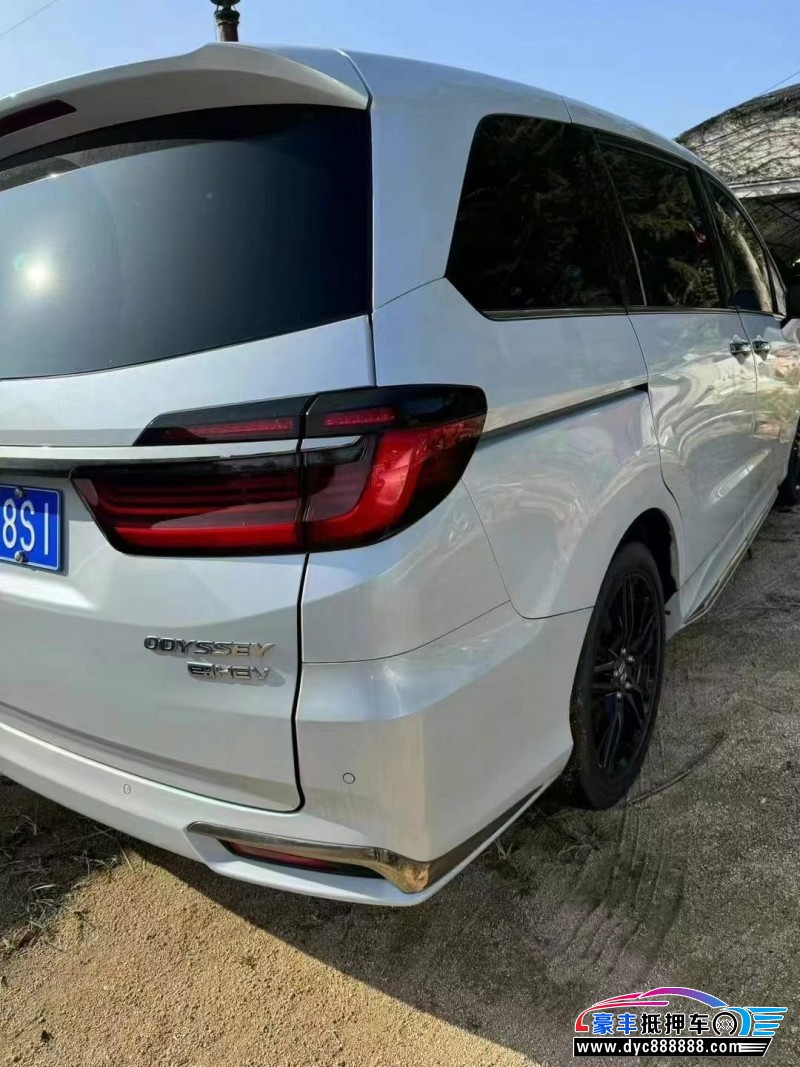 22年本田奥德赛轿车抵押车出售