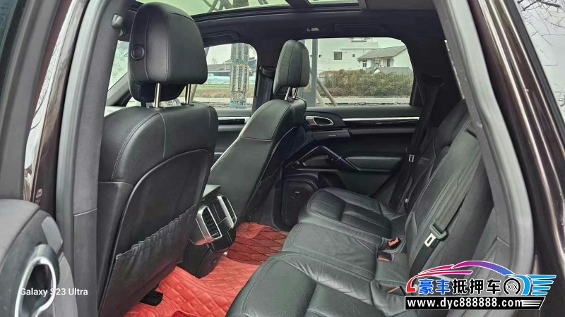 15年保时捷卡宴轿车抵押车出售