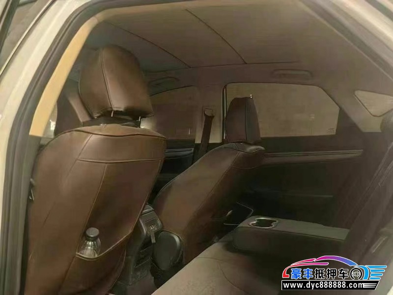 19年吉利帝豪GS轿车抵押车出售