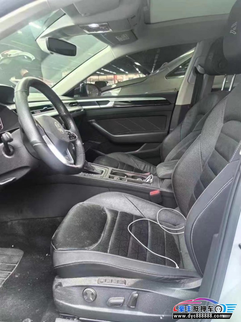 21年大众CC轿车抵押车出售